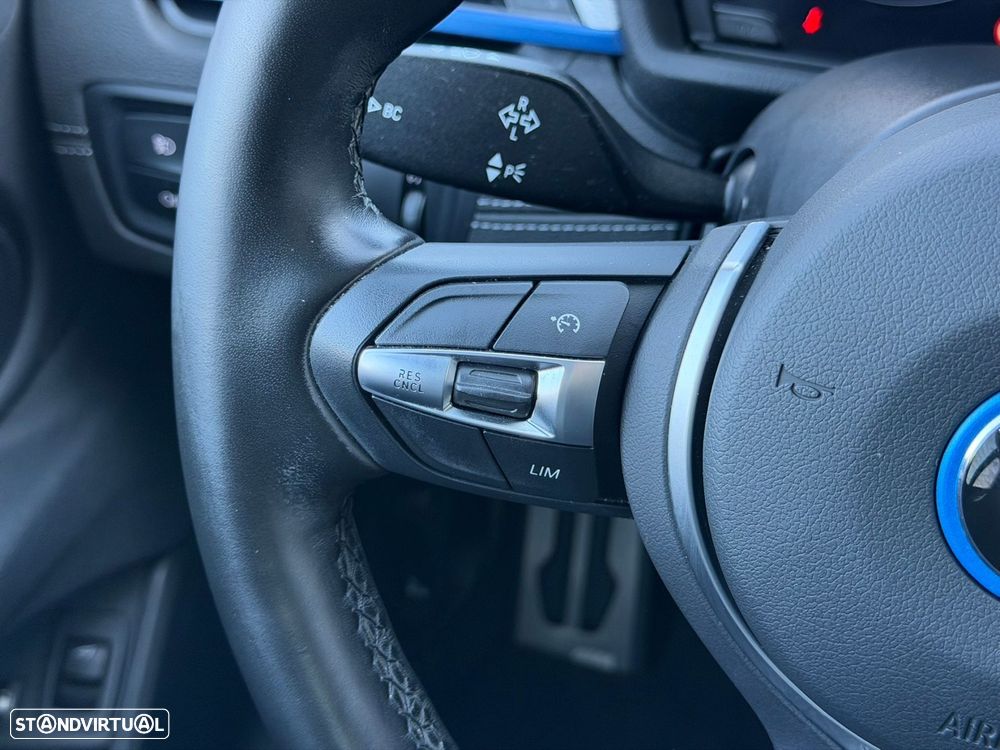 BMW X2 25 e xDrive Pack M - 28