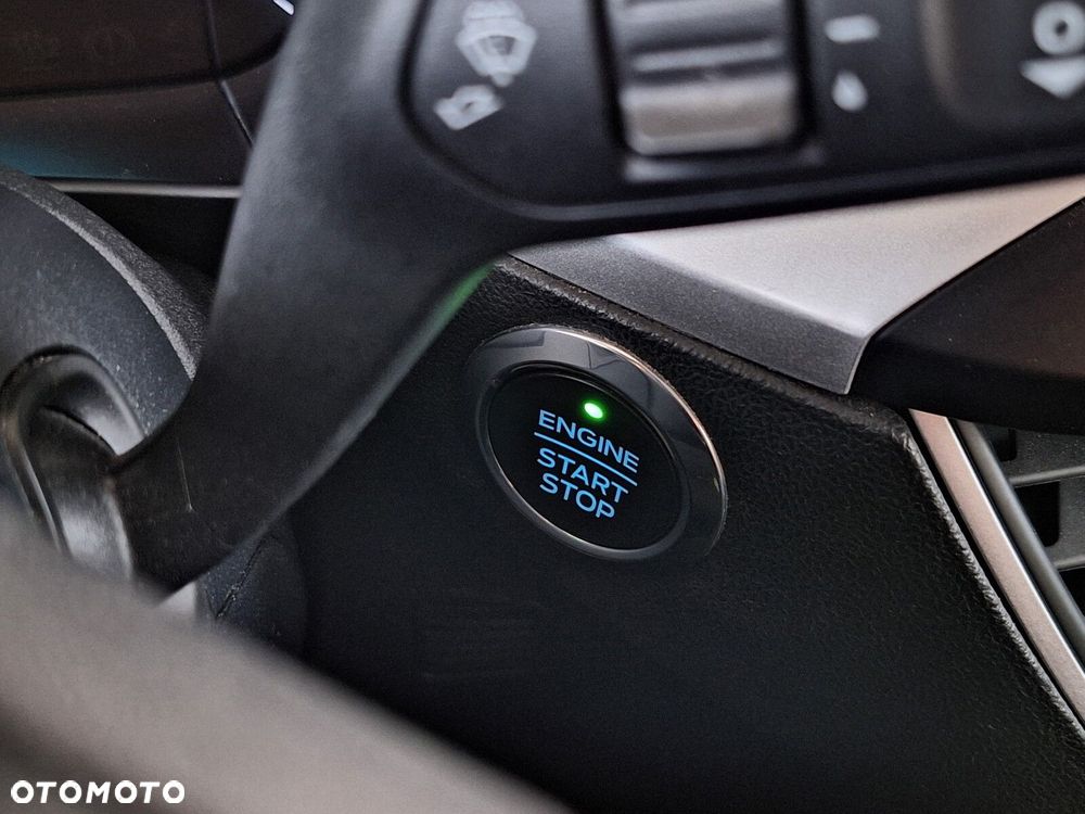 Ford Focus 1.5 EcoBlue Connected - 32