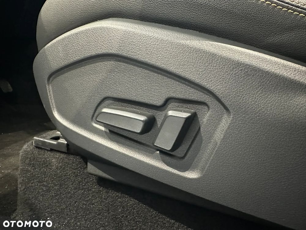 Bestune T77 1.5T Business DCT - 23