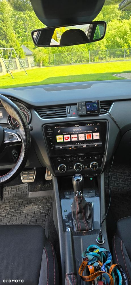 Skoda Octavia 2.0 TDI 4x4 RS Challenge DSG - 6