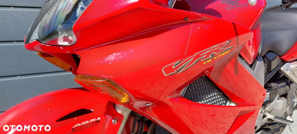 Honda VFR - 11