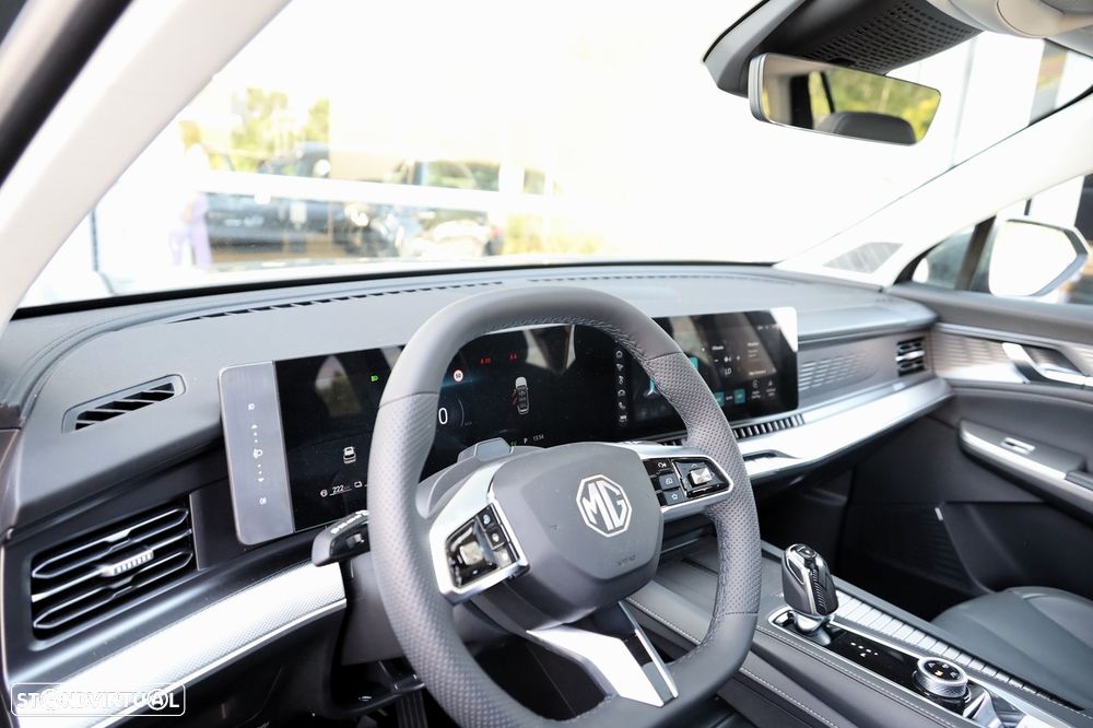 MG MGS9 1.5 L Luxury - 18