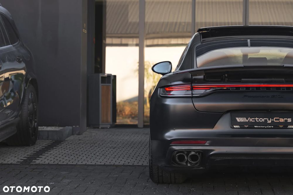 Porsche Panamera - 20