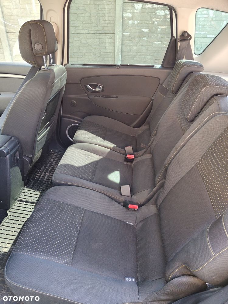 Renault Scenic - 6