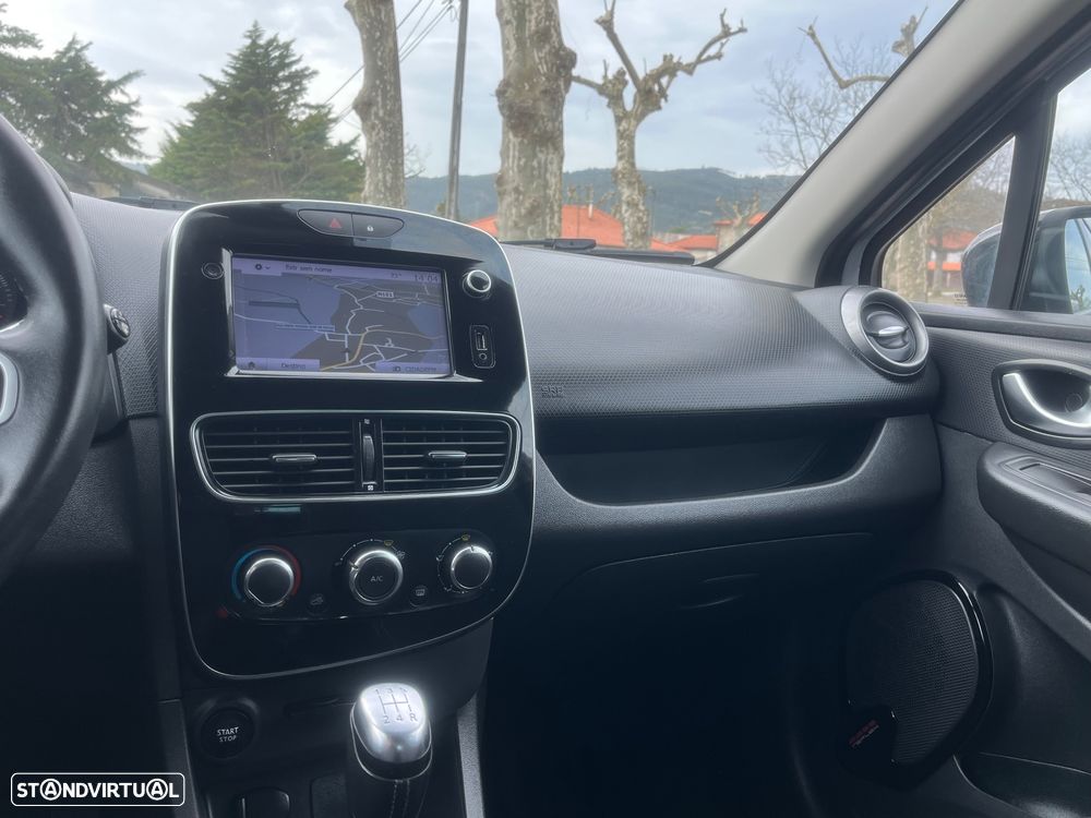 Renault Clio 1.5 dCi Limited EDition - 14