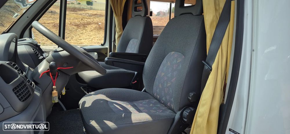 Challenger 101 CITROEN JUMPER 2.3 M-JET - CHALLENGER - 4 LUGARES - 4 DORMIDAS - 18