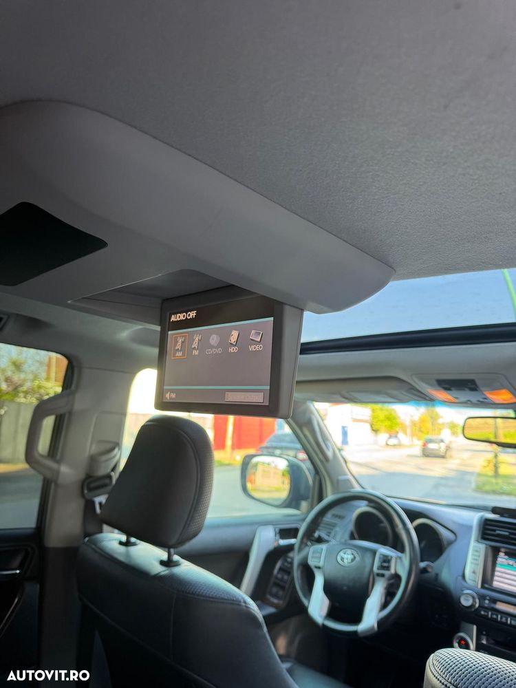 Toyota Land Cruiser 3.0l Turbo D-4D A/T Luxury - 6