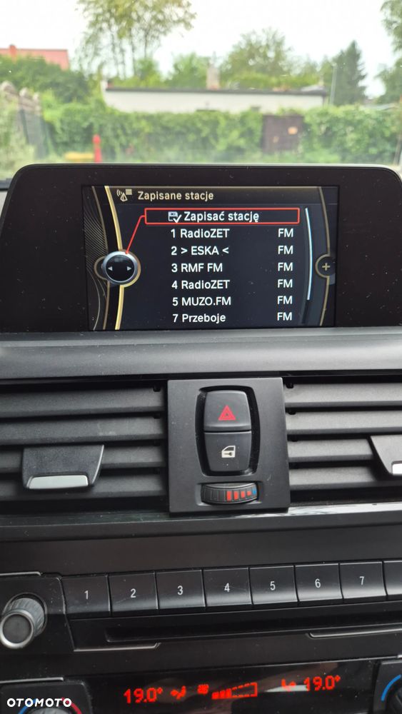 BMW Seria 1 116d EfficientDynamics - 22