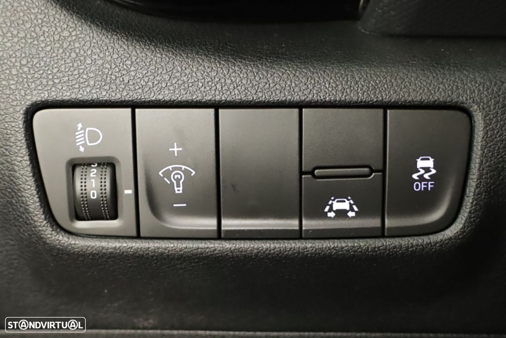 Hyundai Kauai 1.0 T-GDi Premium Pele/Tec.Vermelho - 18