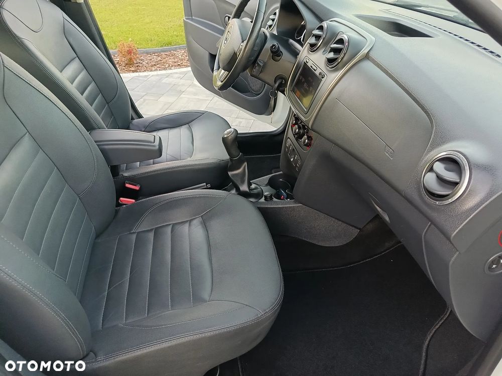 Dacia Sandero Stepway - 13
