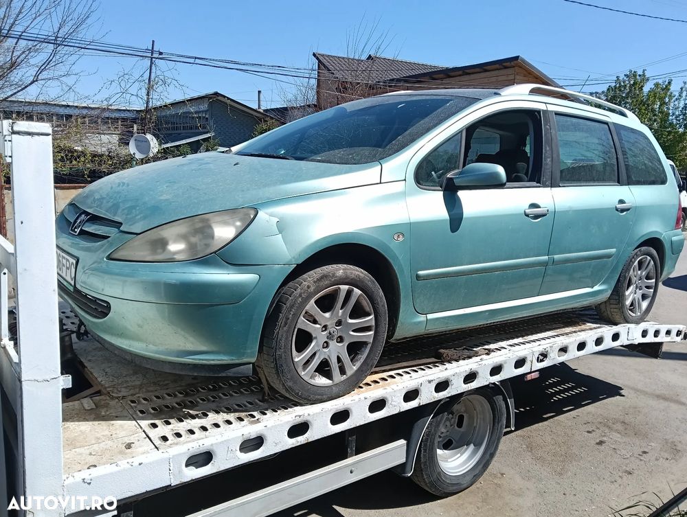 Dezmembrez puegeot 307 sw 2.0 benzina Functionala - 2