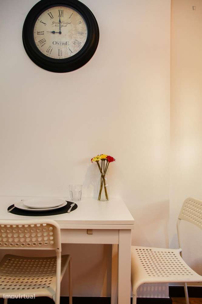 Apartamento com 1 quartos - localizado em  Coimbra - Grande imagem: 5/27