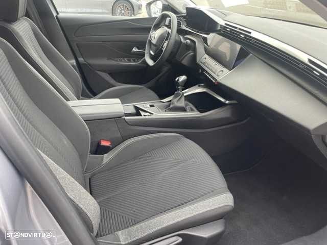 Peugeot 308 1.2 PureTech Active Pack - 12