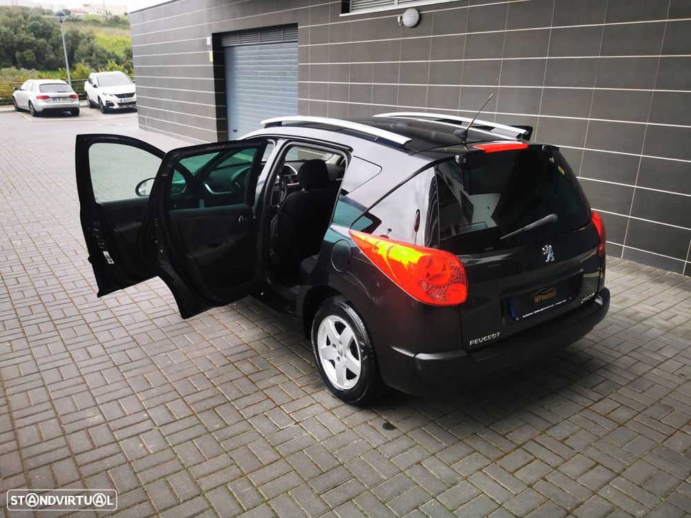 Peugeot 207 SW 1.4 Sport - 21