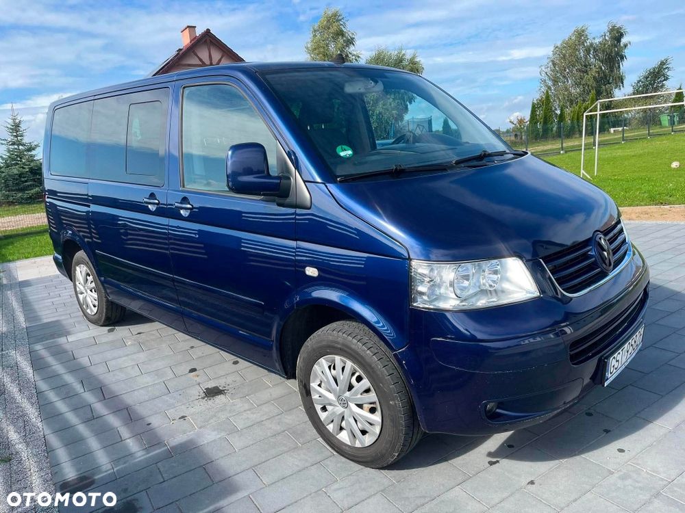 Volkswagen Multivan - 2