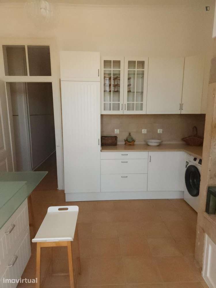 Quarto - localizado em Lapa Lisbon - Grande imagem: 3/19