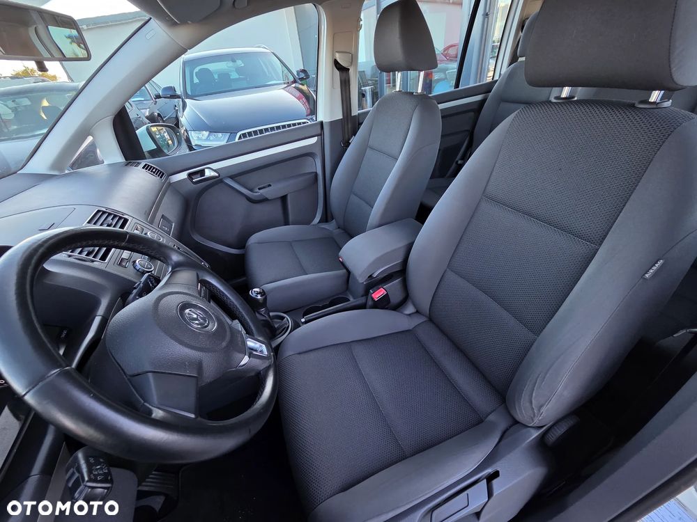 Volkswagen Touran 1.6 TDI DPF BlueMotion Technology Comfortline - 25