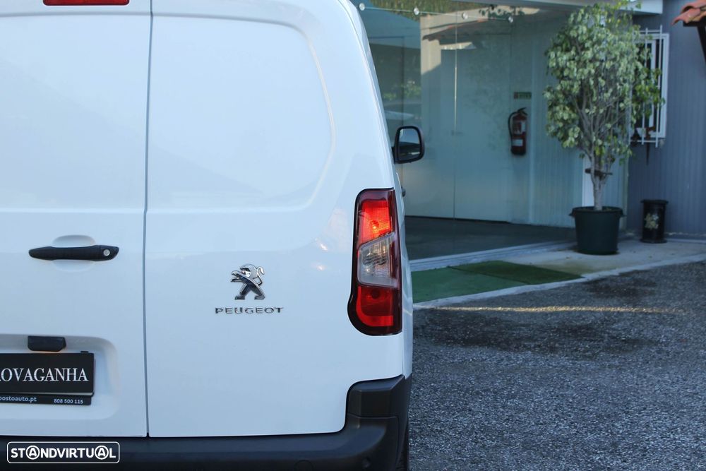 Peugeot Partner 1.5 BlueHDi Premium Longa - 32