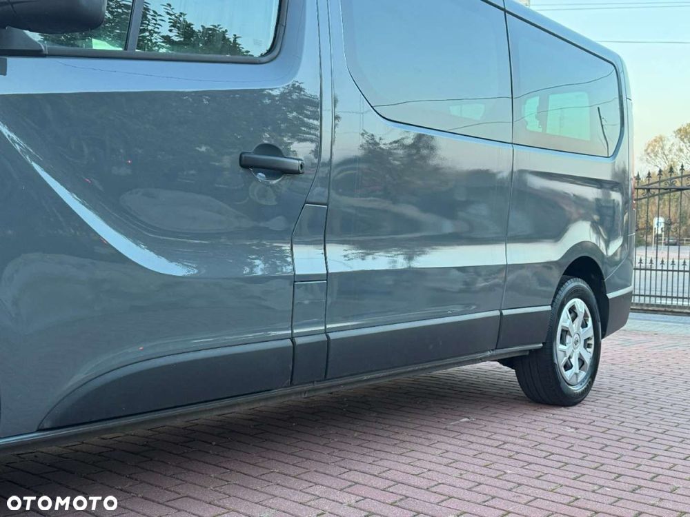 Renault Trafic - 12