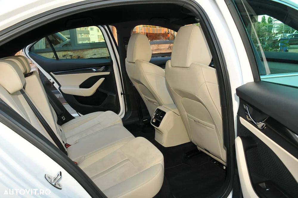Skoda Octavia 1.0 TSI DSG Mild Hybrid Style - 25