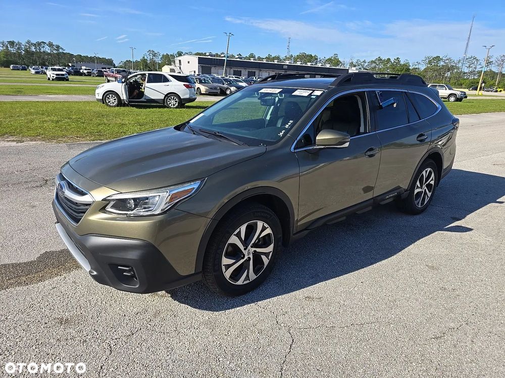 Subaru Outback - 1