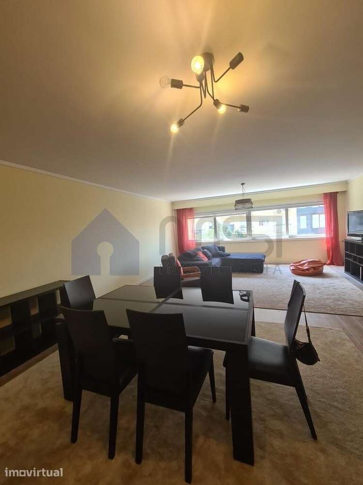 Apartamento T3 de Prestígio na Avenida da República, Totalmente Mobila - Grande imagem: 4/36
