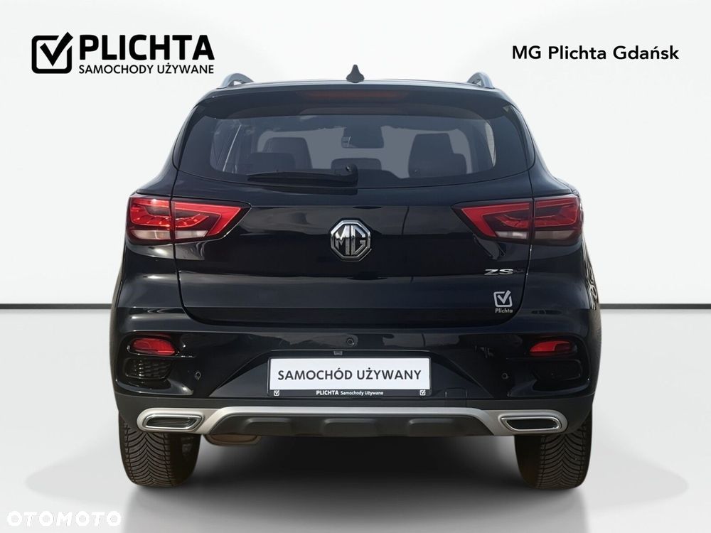 MG ZS - 6