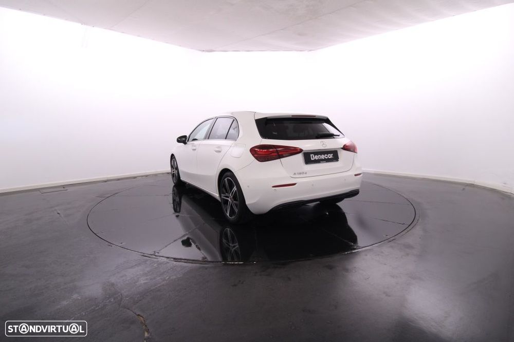 Mercedes-Benz A 180 d - 6