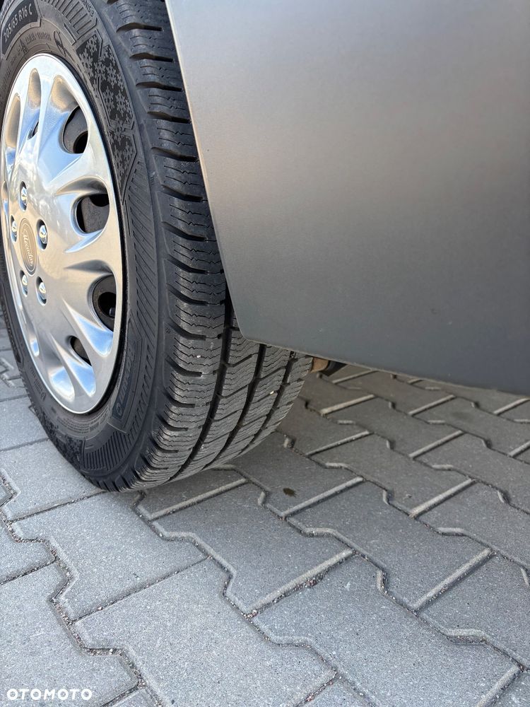 Opel Vivaro 2.0 CDTI L1H1 DPF - 23