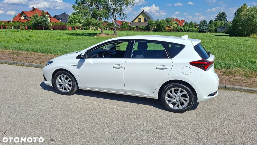 Toyota Auris - 17