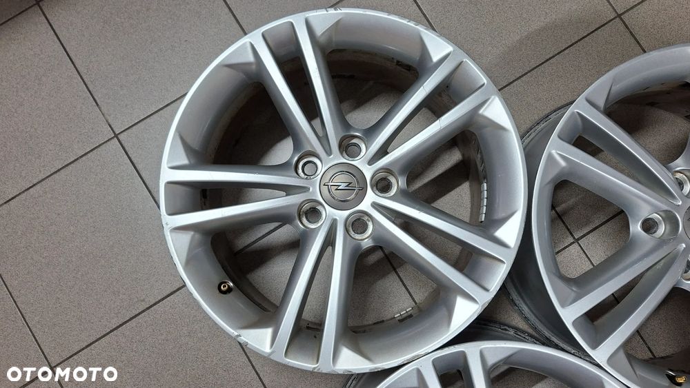 Felgi Aluminiowe 18 Opel Insignia A 5x120 ET 42 - 11