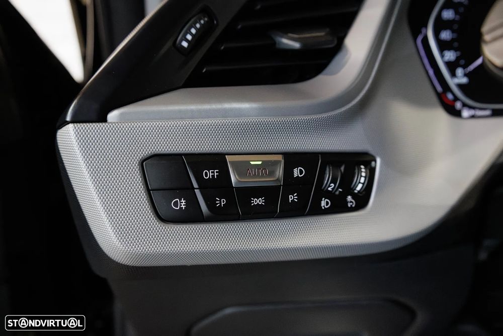 BMW 118 d Urban Line - 30