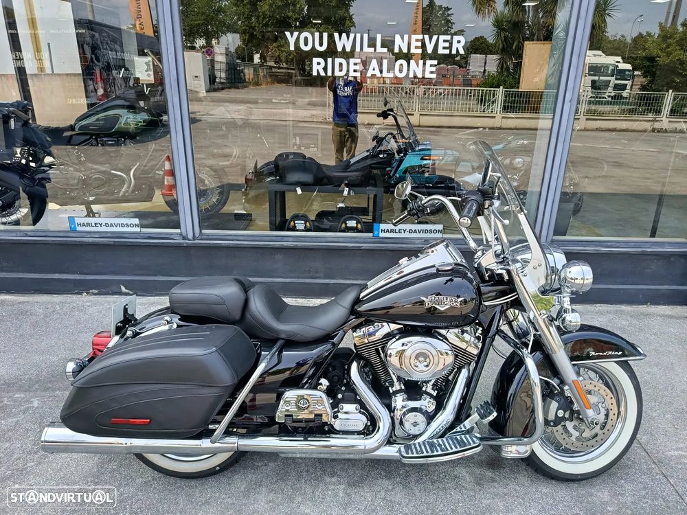 Harley-Davidson Road King Classic - 17