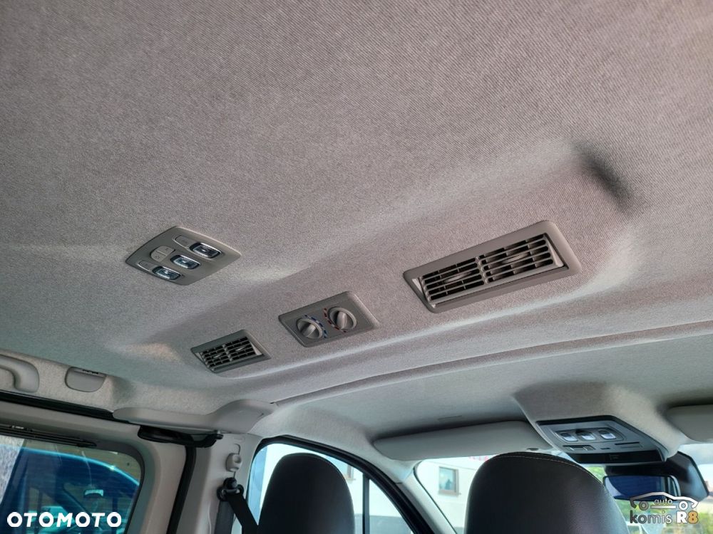 Renault Trafic - 15