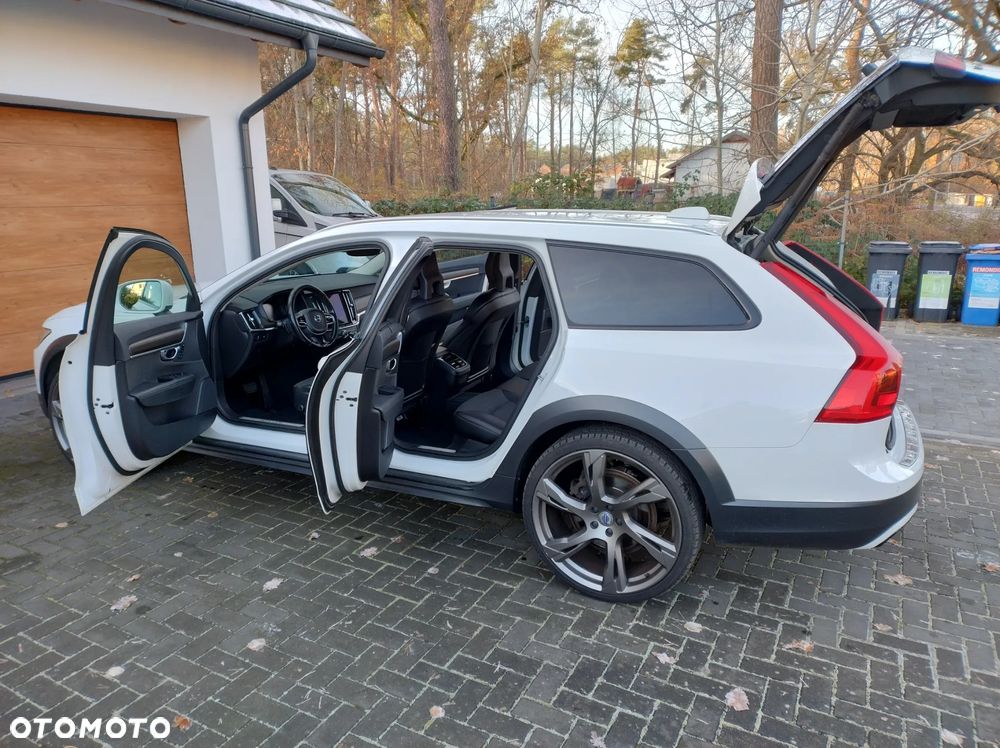 Volvo V90 Cross Country D4 AWD Geartronic Pro - 15
