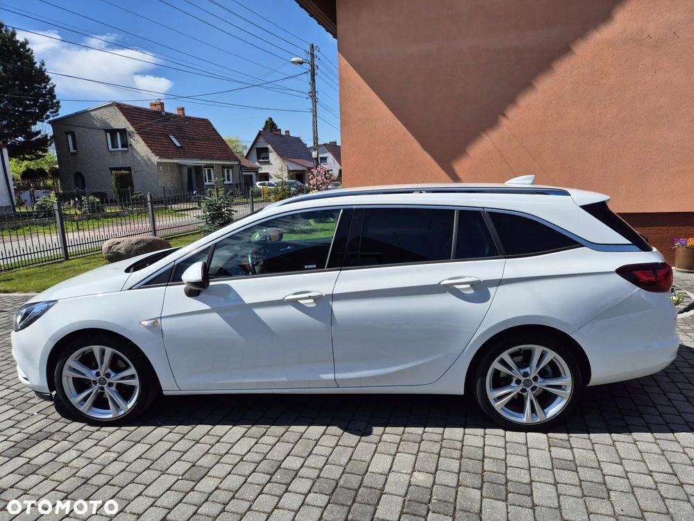 Opel Astra 1.6 BiTurbo D Start/Stop Ultimate - 3