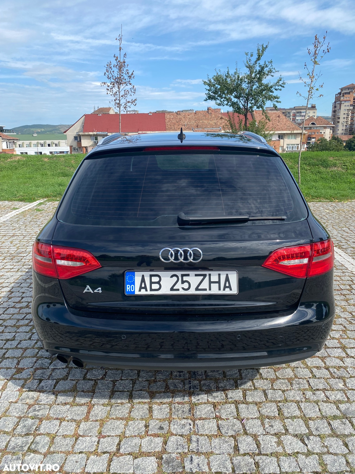Audi A4 Avant 2.0 TDI - 3