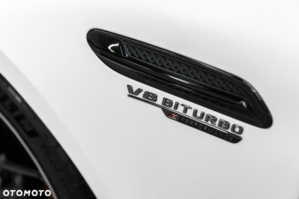 Mercedes-Benz AMG GT - 14