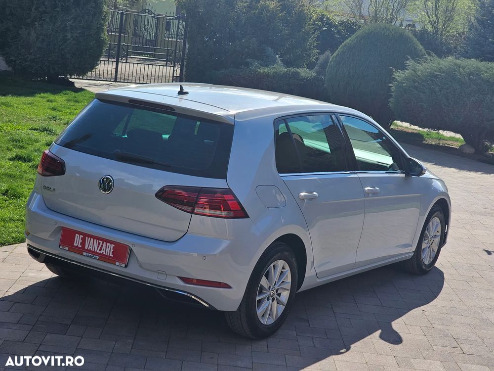 Volkswagen Golf 1.0 TSI Comfortline - 2