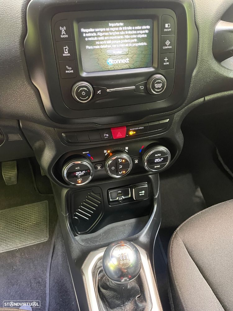 Jeep Renegade 1.6 MultiJet Longitude - 28