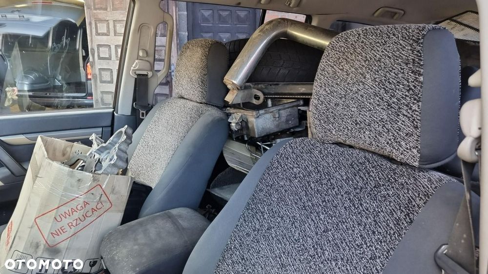 Mitsubishi Pajero 3.2 DID Invite - 11