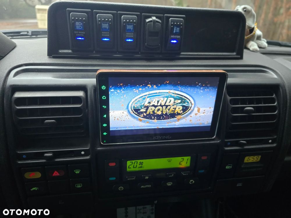 Land Rover Discovery - 5