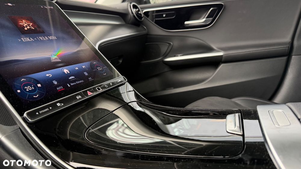 Mercedes-Benz Klasa C 200 9G-TRONIC - 27