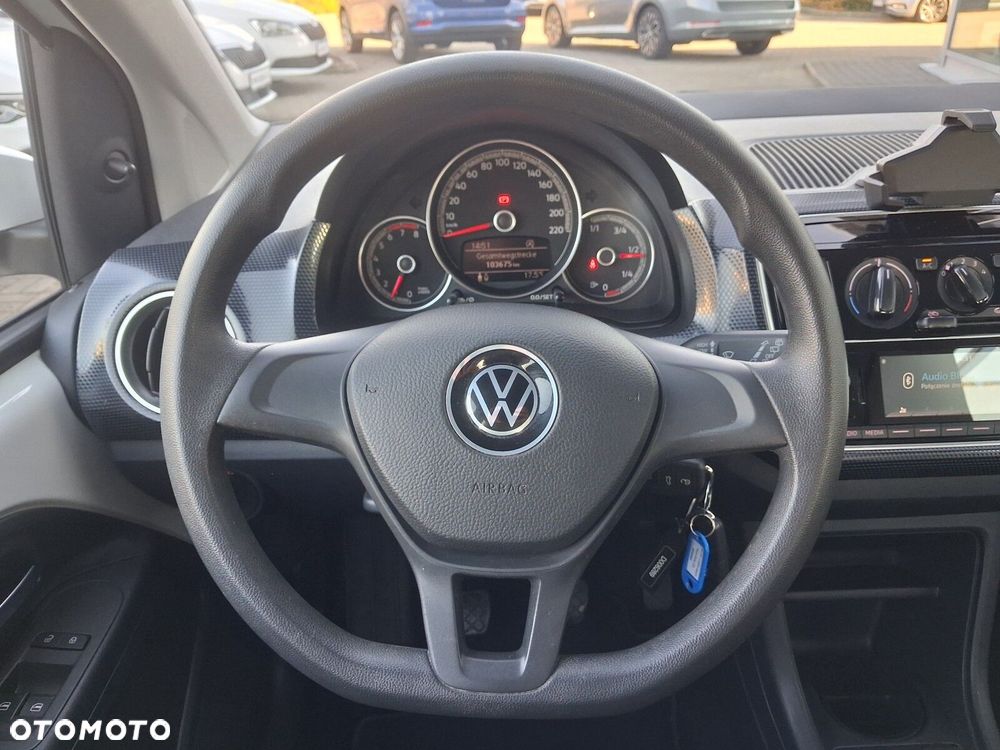 Volkswagen up! 1.0 move - 8
