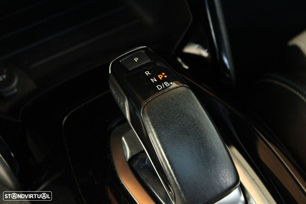 Peugeot e-2008 GT Pack - 33