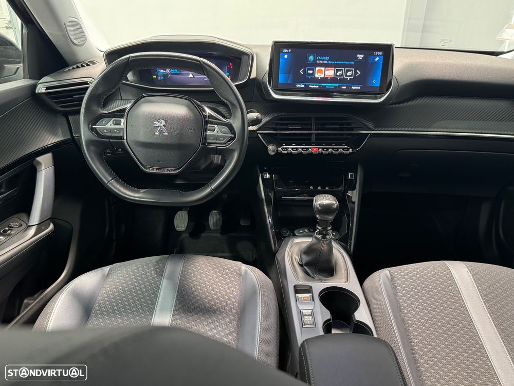 Peugeot 2008 1.2 PureTech Allure - 14
