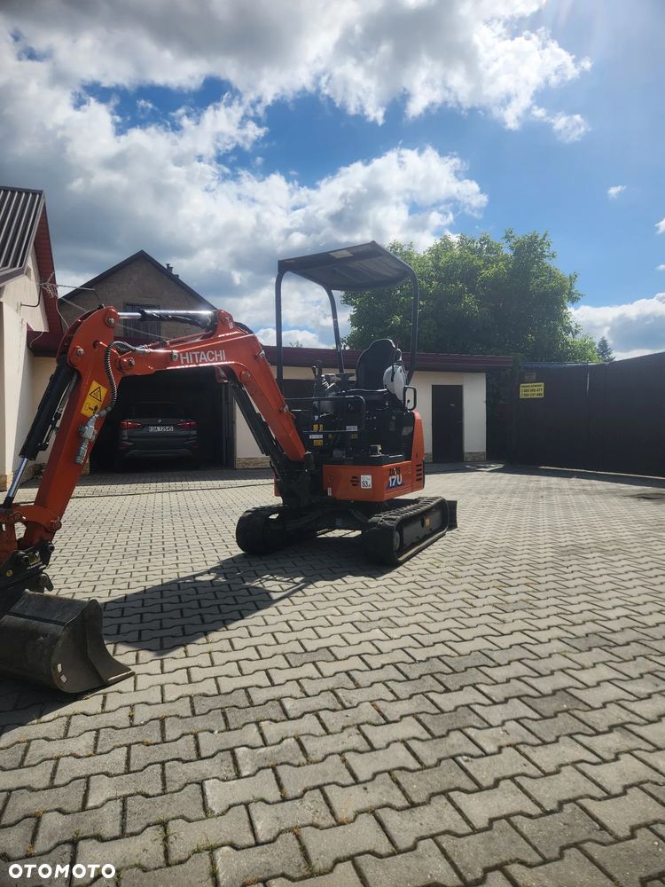 Hitachi ZX17U-6 - 14