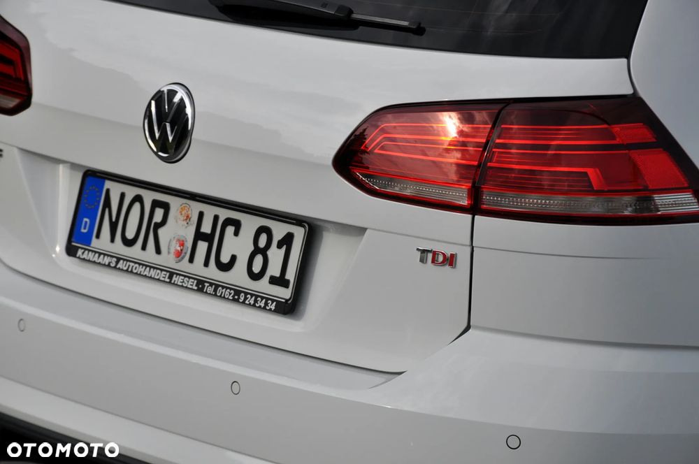 Volkswagen Golf Variant - 16