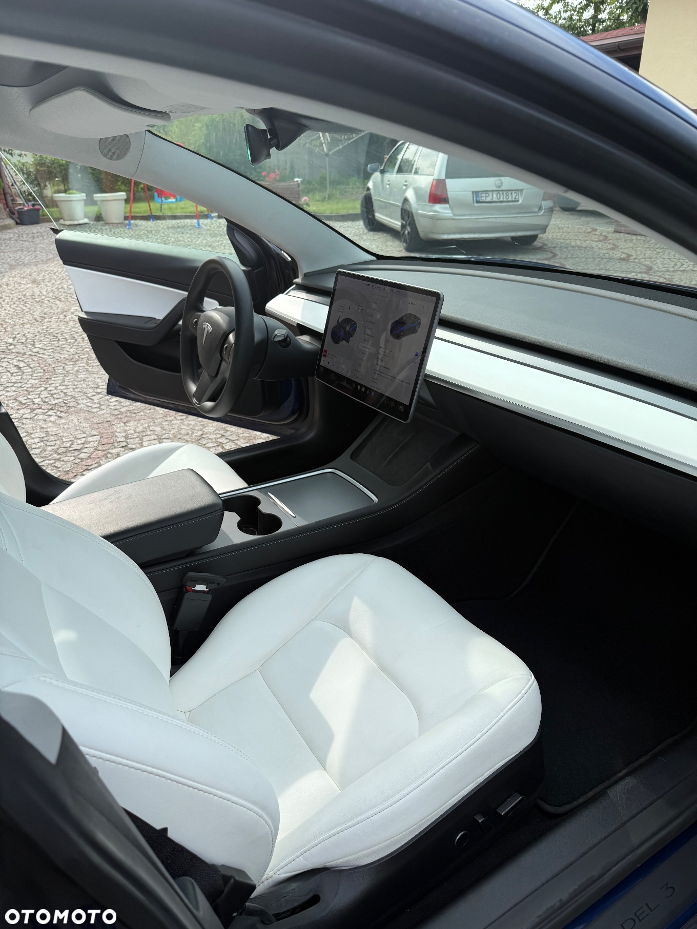 Tesla Model 3 Langstreckenbatterie Allradantrieb Dual Motor - 11