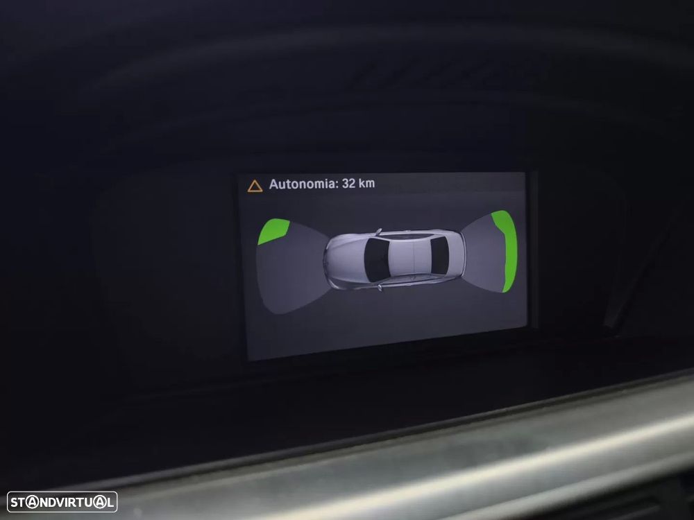 BMW 320 d DPF Aut. M Sport Edition - 32